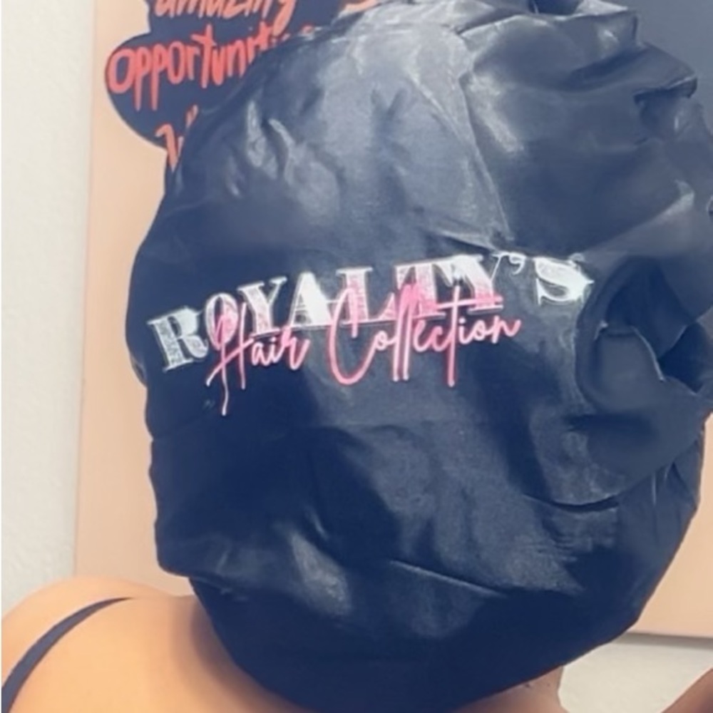 BONNET - Picture 2 of 4